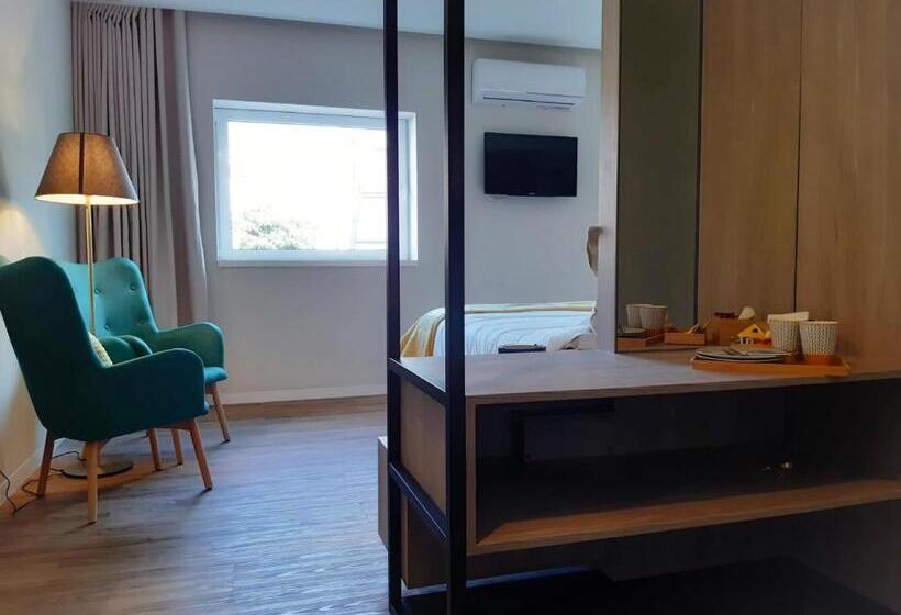 Люкс Повышенной Комфортности, Novabila Guesthouse