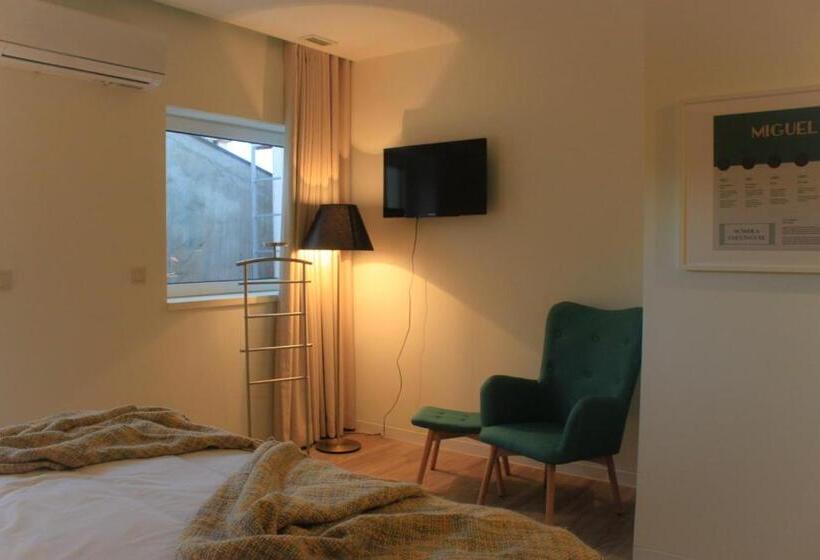 Люкс, Novabila Guesthouse