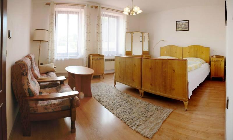 Четырехместный Номер Стандарт, Penzion Holland