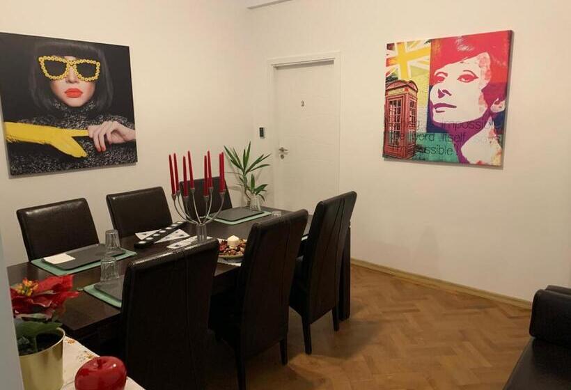 اتاق استاندارد یک نفره, Bucarest B&b