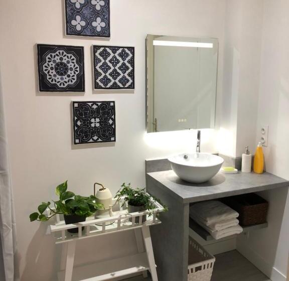 Номер Deluxe, Maison Quatre Freres