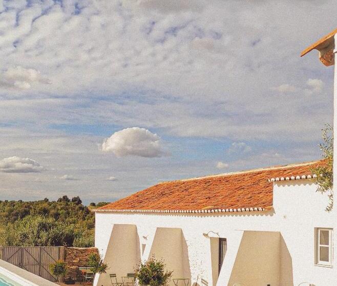 Люкс 2 Спальни, Casa No Montinho