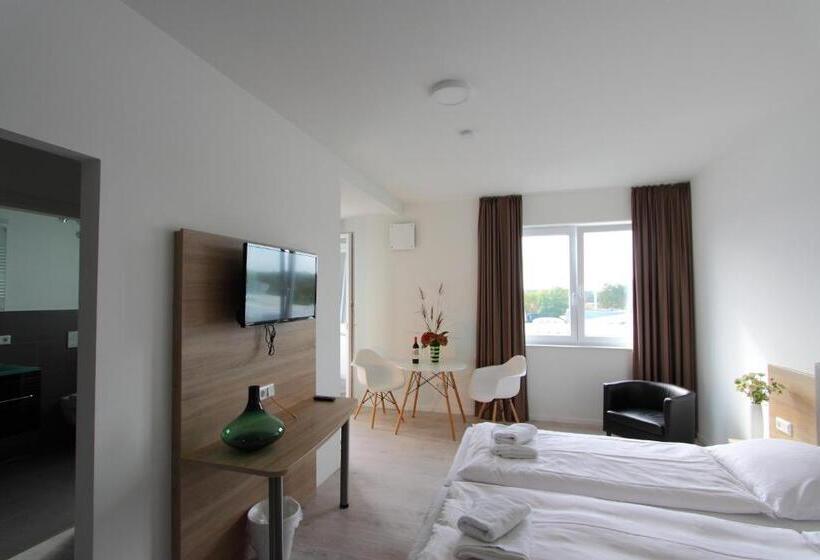 Номер Deluxe, Rodgau