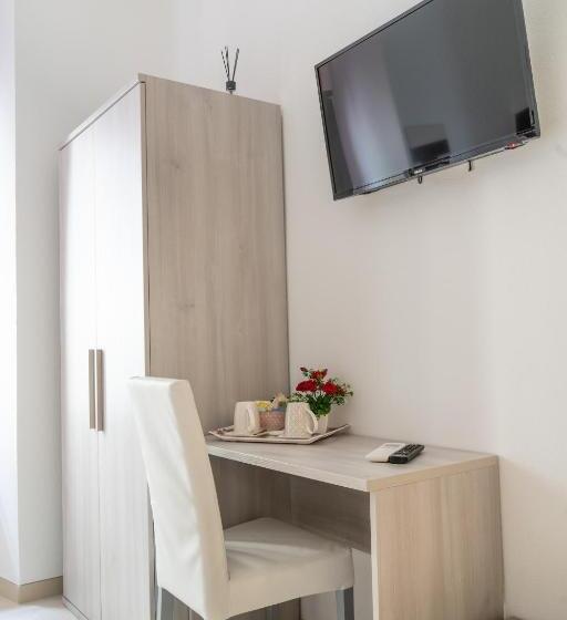 Standard room with outdoor bath, Le Stanze Dei Poeti E Del Vino