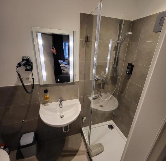 Трехместный Номер Комфорт, Liro Hotel Pension Haus Andrea