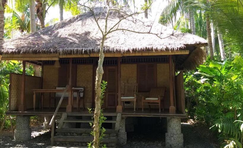 Номер Deluxe Вид на Море с Балконом, Ida S Homestay