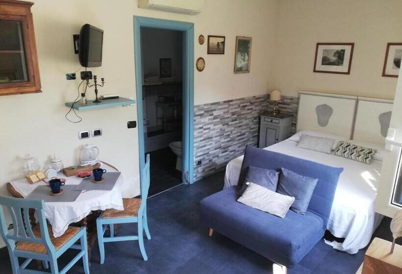 اتاق استاندارد, Bed And Breakfast Aurora