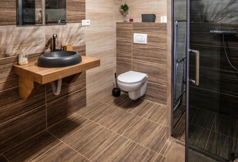 3침실 스위트, Apartmány Jánošík