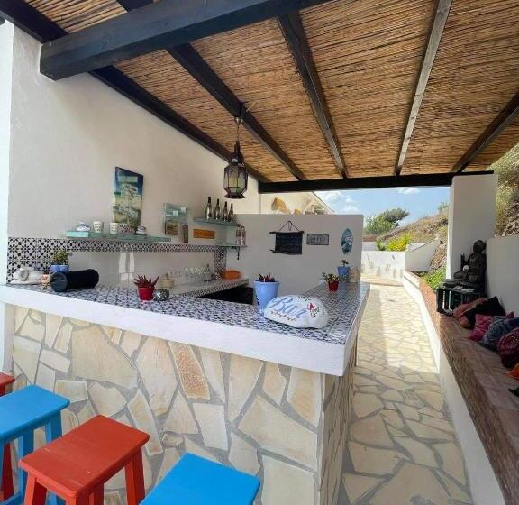 Номер Стандарт, Casira, Casitas En Kamers, Viñuela, Andalucía