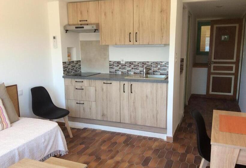 海の見える１ベッドルームアパートメント, Appartement 2 Pièces Pied Dans L Eau