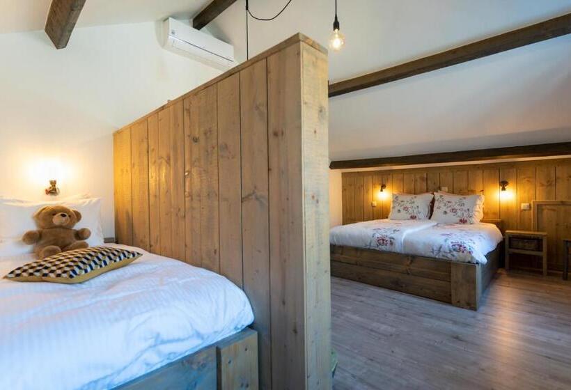 اتاق لوکس چهار تخته, Bed & Breakfast  T Vèèrke