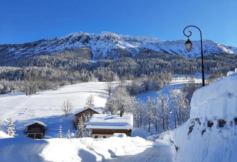 اتاق استاندارد, Chalet Du Crey