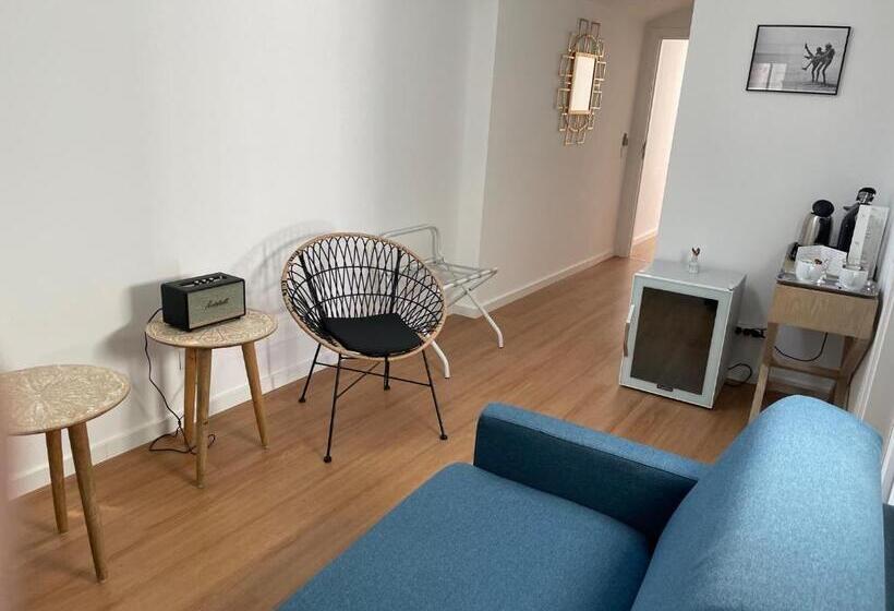سوییت با چشم‌انداز استخر, Casa Apollo Guesthouse