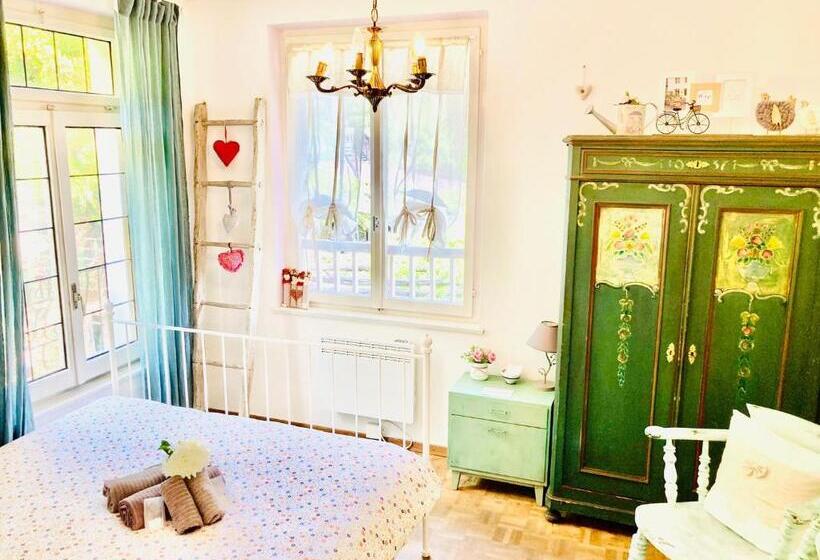 Номер Стандарт Вид на Сад, Casa Angiolina   Holidays