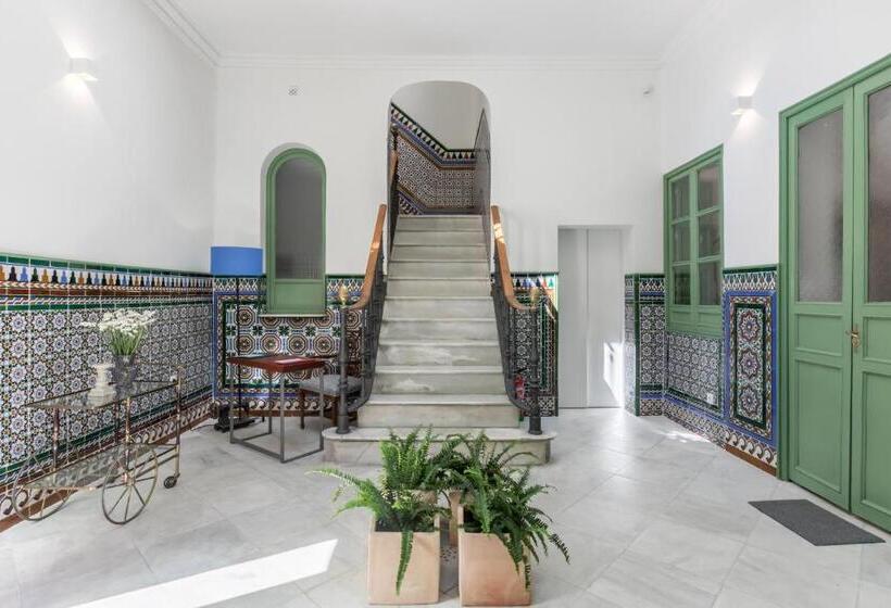 آپارتمان 1 خوابه همکف, Casa Temprado