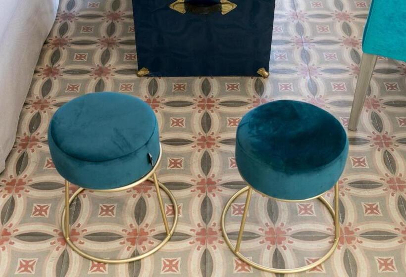 آپارتمان 1 خوابه با بالکن, Casa Temprado