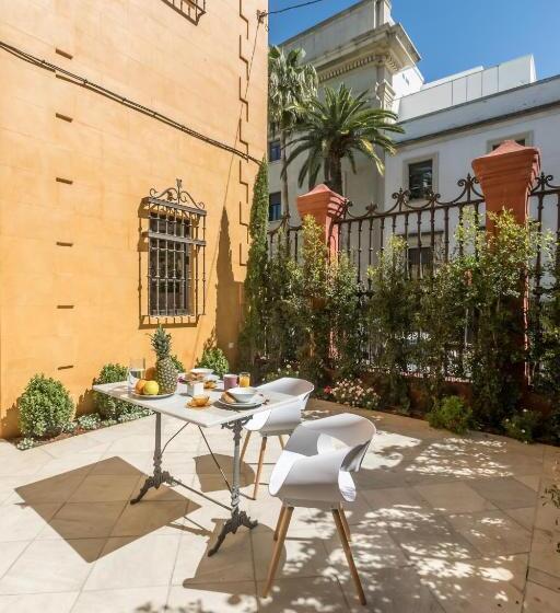 آپارتمان 1 خوابه همکف, Casa Temprado