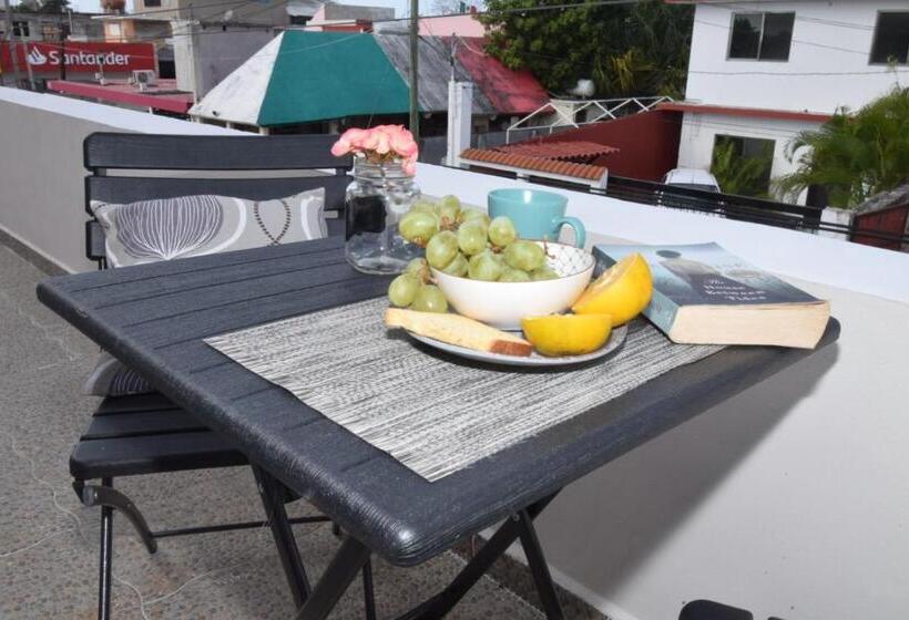 Suite with Terrace, Carlota Guest House