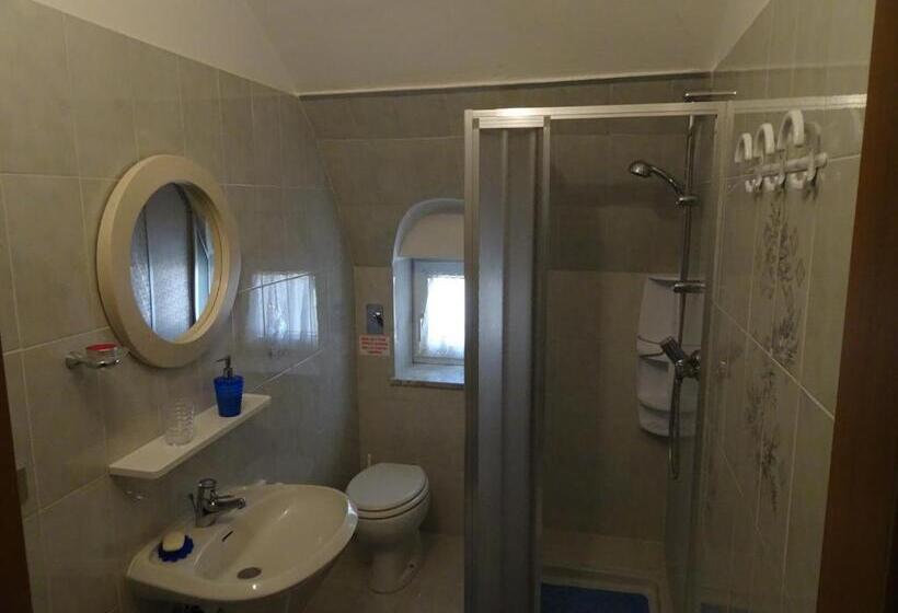 4인용 스탠다드 룸, B&b San Valentino