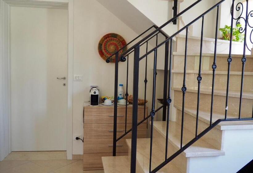 اتاق استاندارد, Borgo Tarapino