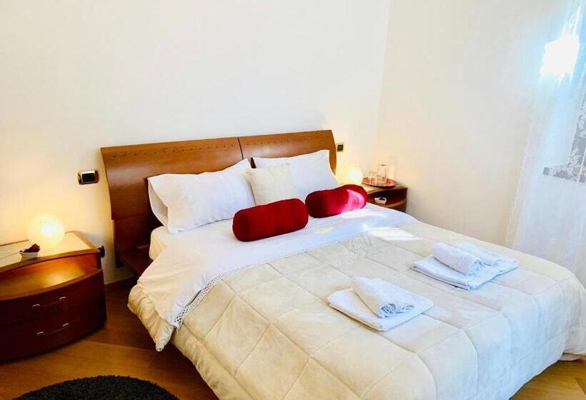 اتاق استاندارد با سرویس بهداشتی مشترک, Casa Degli Orti, Dolomia Best Home