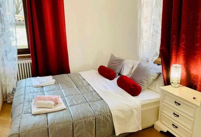 اتاق استاندارد سه تخته با سرویس بهداشتی مشترک, Casa Degli Orti, Dolomia Best Home