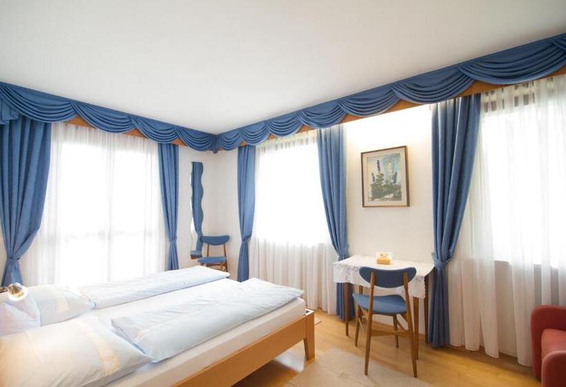 Номер Стандарт с Террасой, Haus St. Valentin