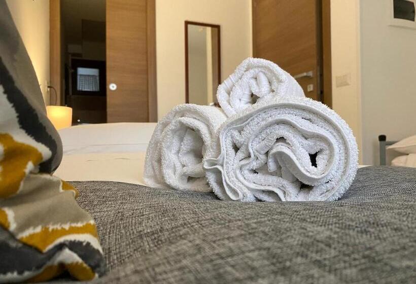 Номер Стандарт, B&b Le Larie