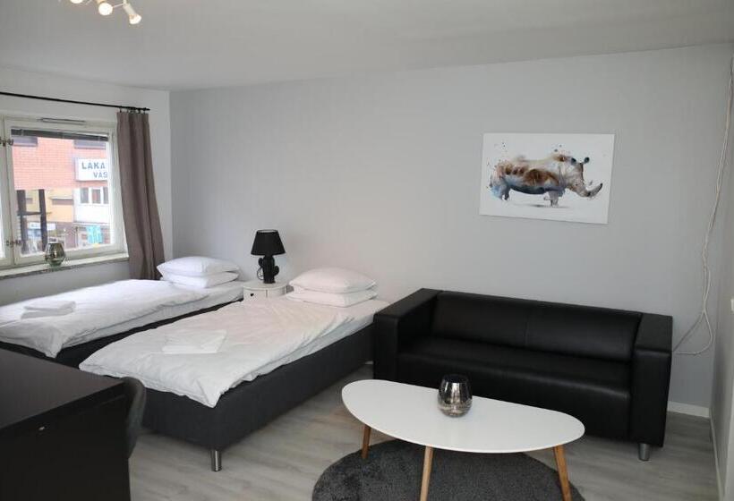 스탠다드 스튜디오, Fastliving Apartment