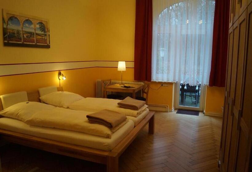 Номер Стандарт с Балконом, Pension Seeschlösschen