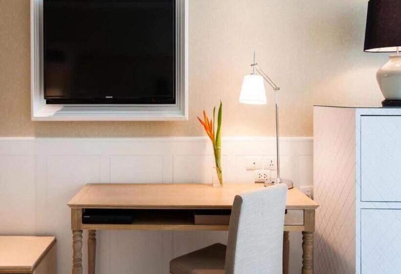 스탠다드 룸 킹사이즈 침대, Amari Hua Hin