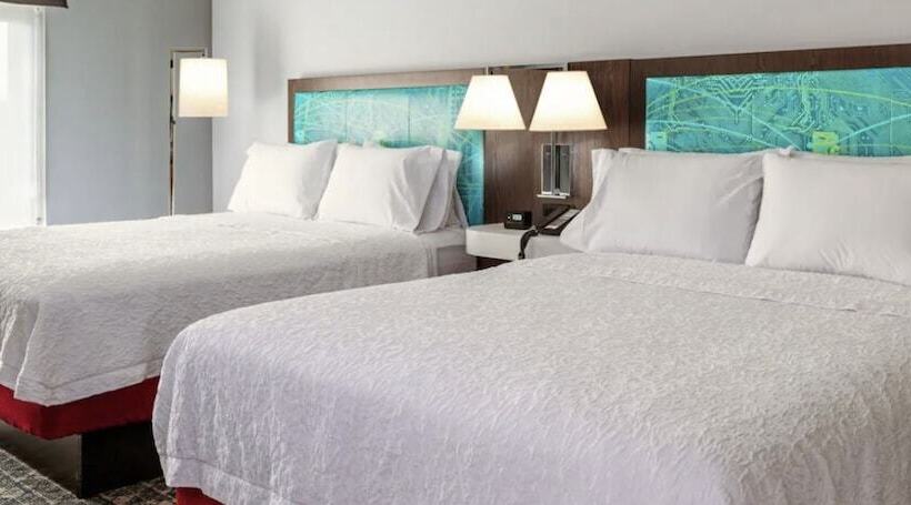 غرفة قياسية, Hampton Inn & Suites Red Bluff
