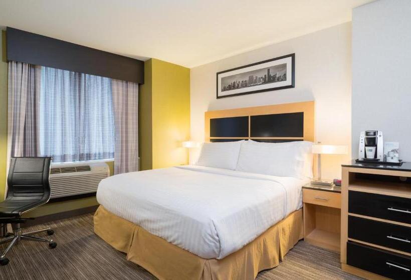 اتاق استاندارد با تخت بزرگ برای معلولان, Holiday Inn Express Wall Street, An Ihg Hotel
