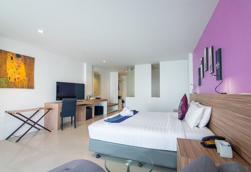 스탠다드 전망 룸, The Lantern Resorts Patong   Sha Extra Plus