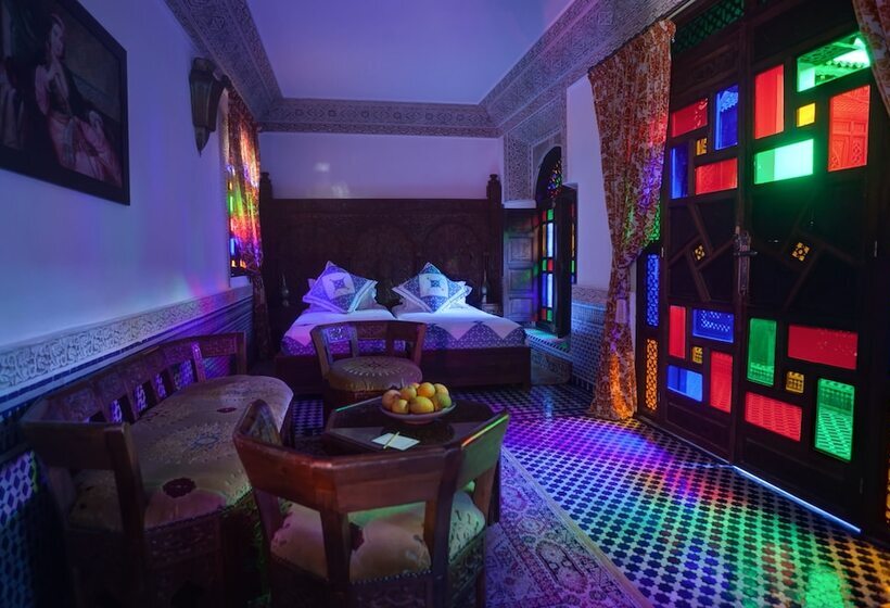 سوییت, Riad Salam Fes
