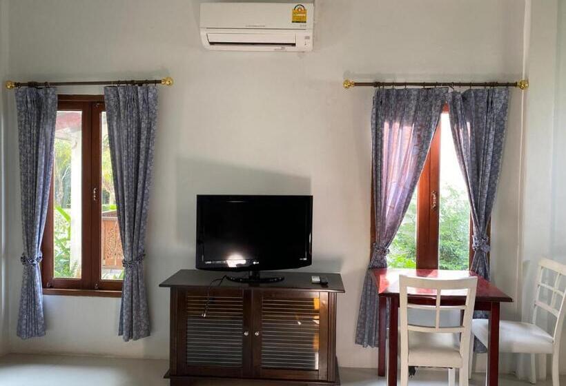 بانگلوی استاندارد, Yuwadee Resort
