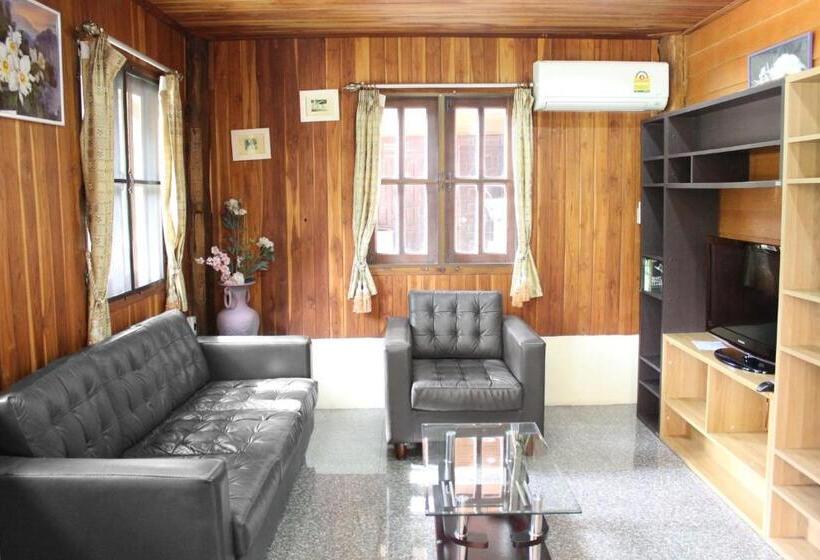ویلای 3 خوابه, Yuwadee Resort