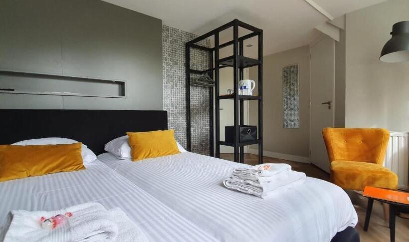 Номер Стандарт, B&b Dennenbos