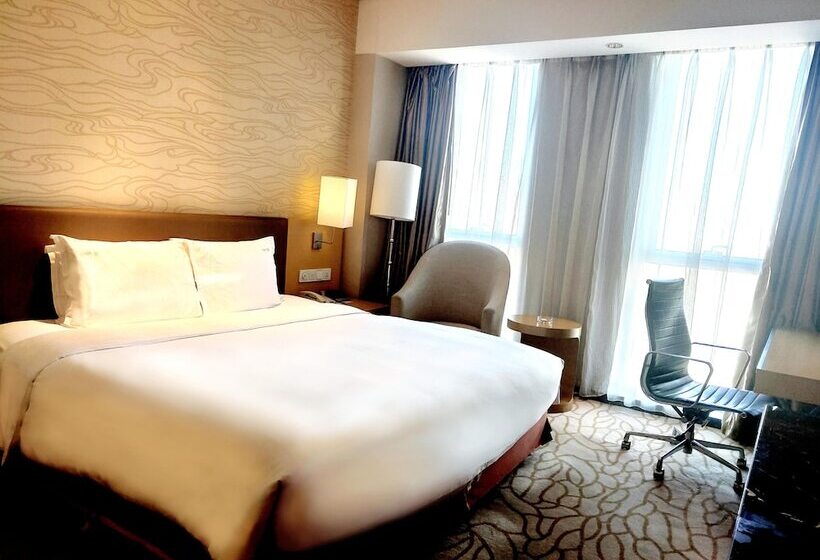 行政房间, Radisson Hotel Tianjin Aqua City