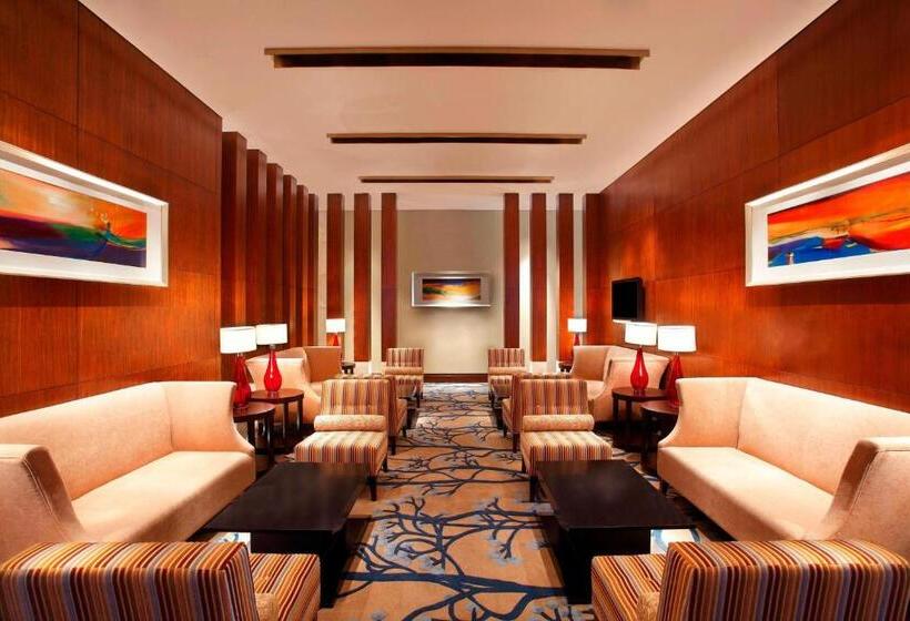 Номер Deluxe Кровать Кинг, Sheraton Guangzhou