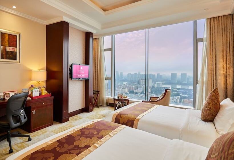 Номер Executive, Soluxe Hotel Guangzhou