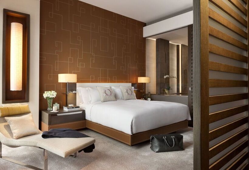 اتاق اجرایی, The Langham Shanghai Xintiandi