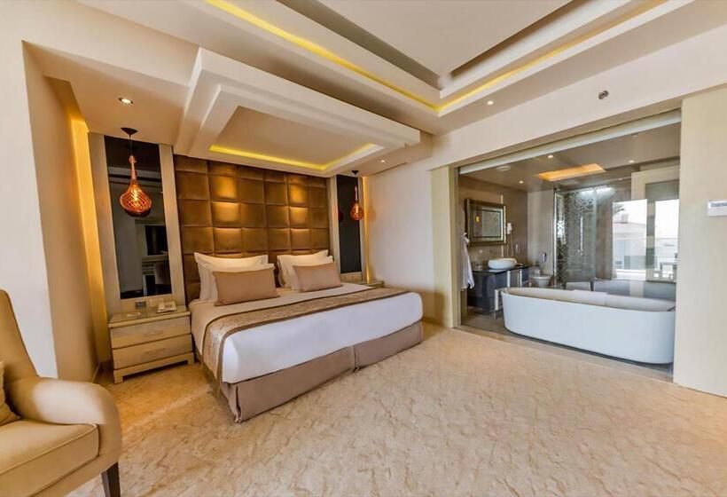 اتاق لوکس با وان آب گرم, Kaisol Romance Resort Sahl Hasheesh - Adults Only