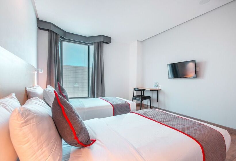 Номер Deluxe, Townhouse 1 Hotel Salemba