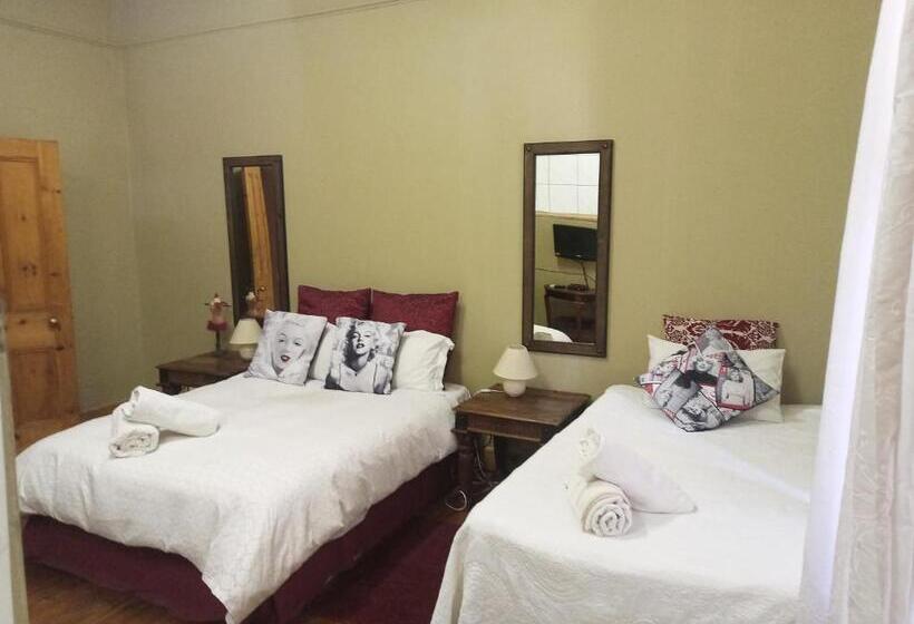 Номер Стандарт, The Old Watchmakers Guest House
