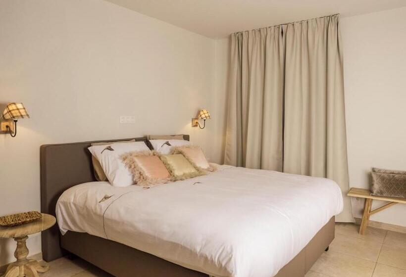 Номер Deluxe, Manoir Thoveke
