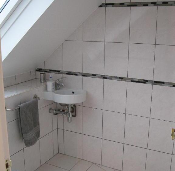 Номер Стандарт, Perfect For Petersfield B&b