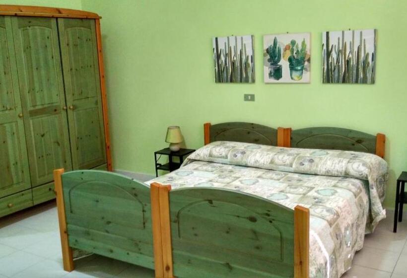 带1个卧室的带阳台的公寓, La Magnolia Sul Lago