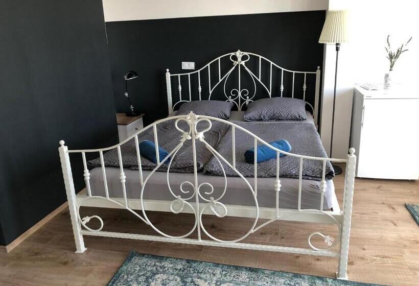 Номер Deluxe, Patent, Your Home In Badacsony