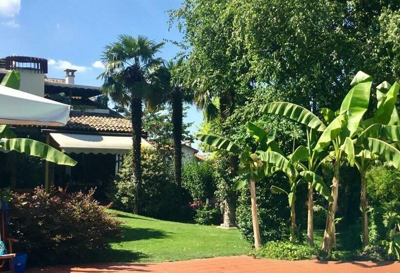 Standard Szoba, La Pergola B&b